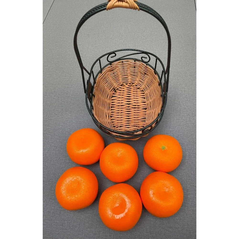 Cute Metal&Bamboo Basket With 6 Plastic Decoration  Oranges